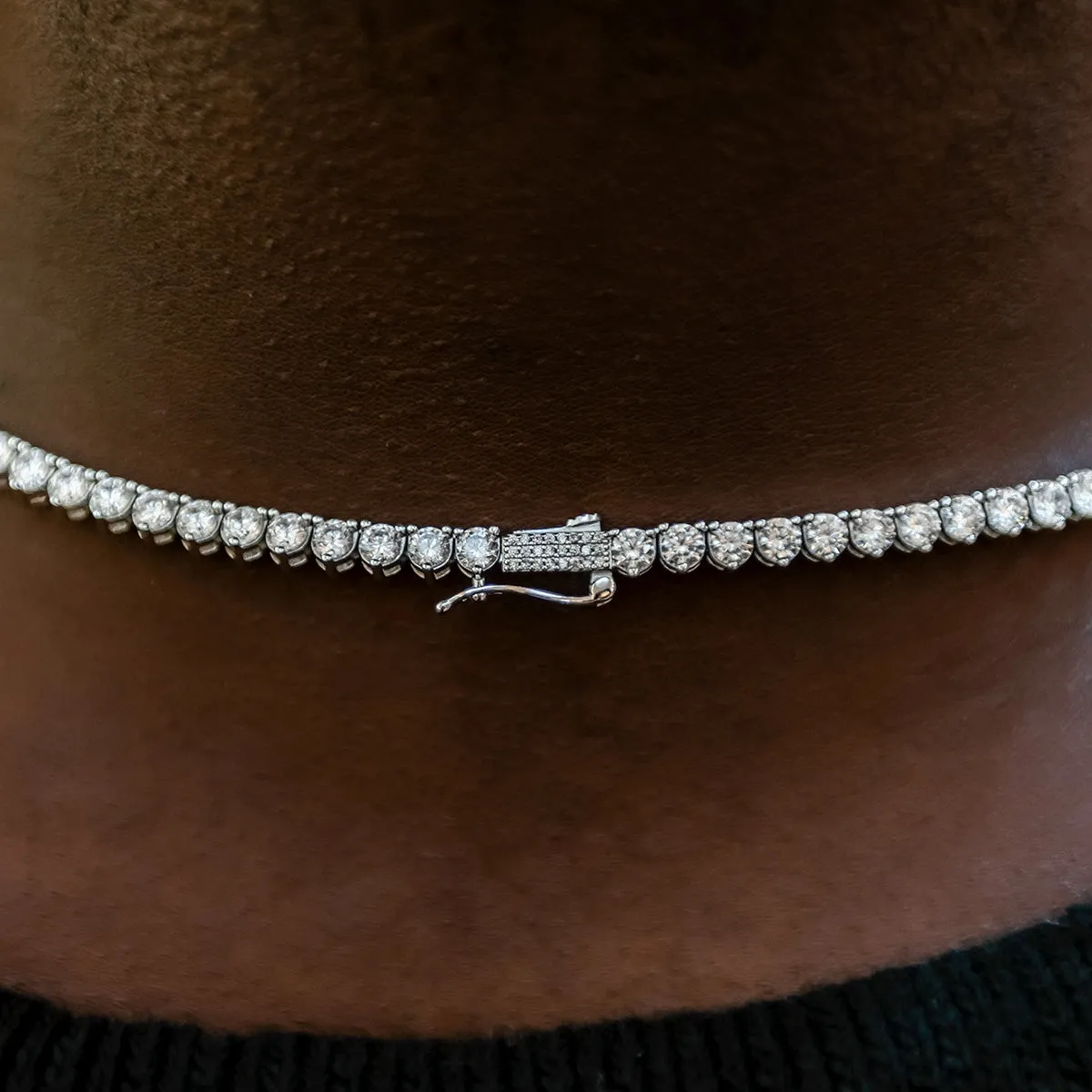 3 Prong Tennis Chain in White Gold